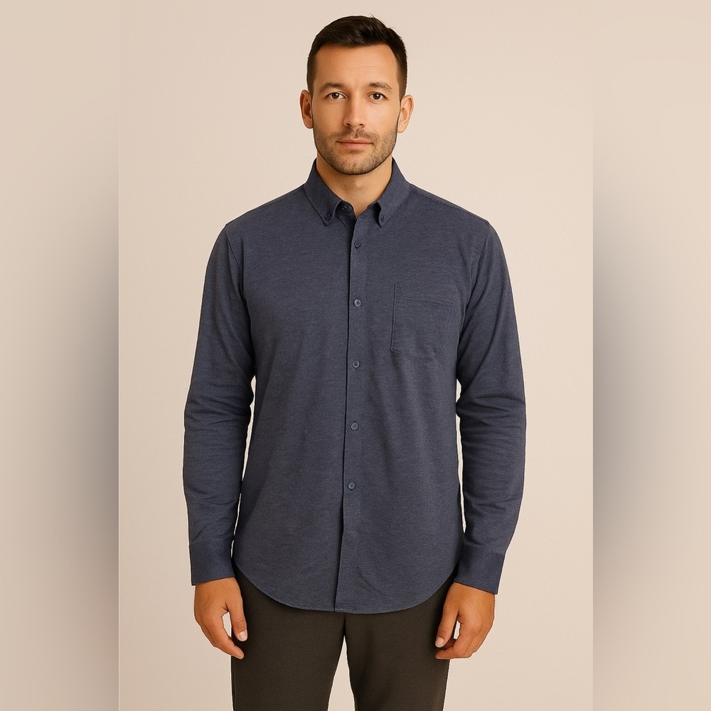 Modern Ambition • NWT Men's Casual Button-Down Shirt